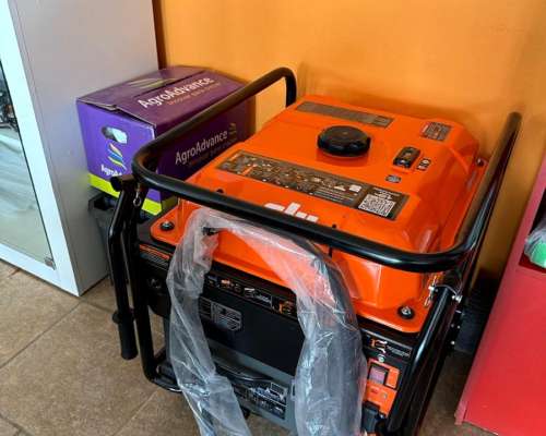 Drone DJI Agras T50 con Poco USO