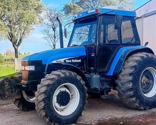 Vendo Tractor New Holland TM150