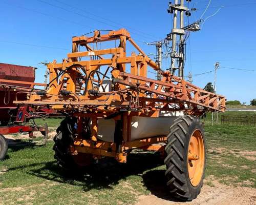 Pulverizadora Sefo 3000 Lts