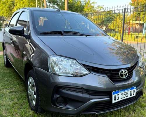 Toyota Etios 1.5 5ptas X 6mt (l18) 2023 Nafta $24.499.000
