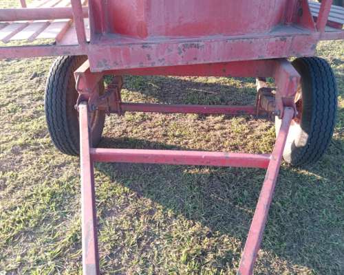 Acoplado Tanque de Agua 3.000 Litros