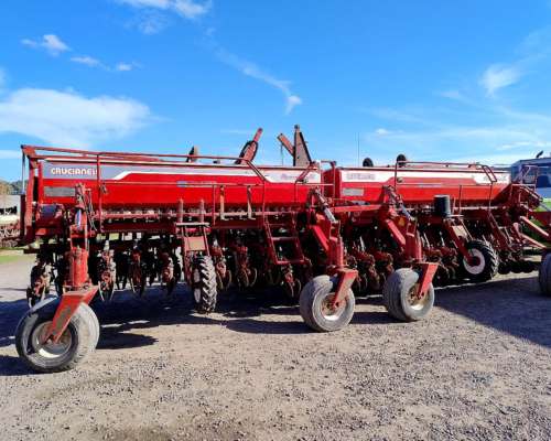 Sembradora Crucianelli Pionera 4820