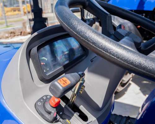 Tractor Lovol Modelo 354 , 35 HP , 4x4, Nuevo.