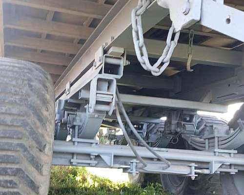Carros Forrajeros Fliegl de 38 y 40 Mts