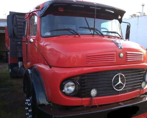 Mercedez Benz 1518 Puro con Volquete Bacco TRI Vuelco año 83