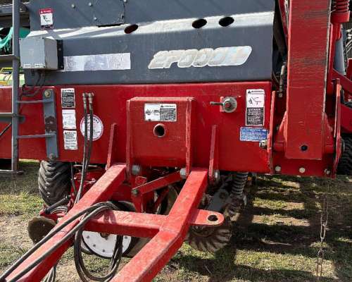 Sembradora Apache 27000+ 12 a 52 Doble Fertilización