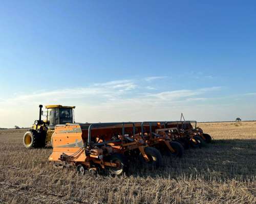Agrometal TX Mega 26 a 52 Neumática