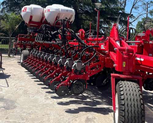 Sembradora Crucianelli Plantor 3052 - Disponible