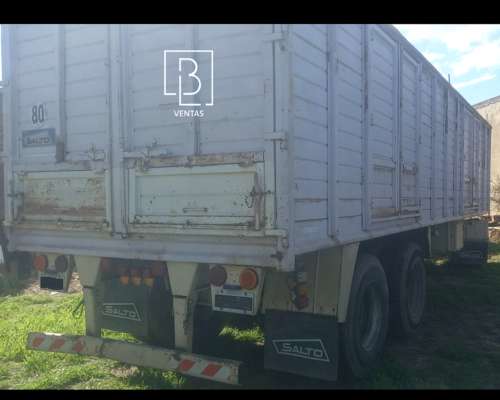 Ford Cargo 1722, Enganchado.