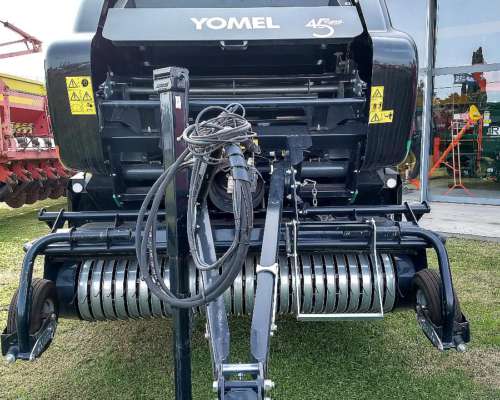 Rotoenfardadora Yomel, Magna 940 Plus con Sist. Corte Cutter