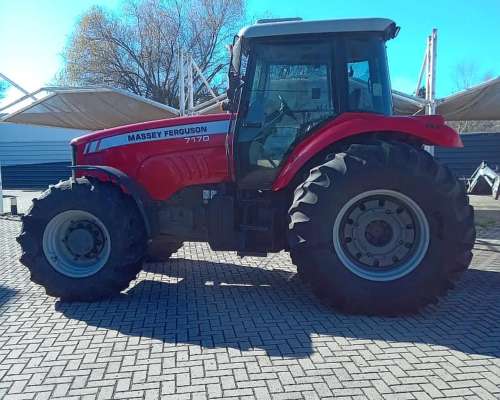 Tractor Massey Ferguson 7170