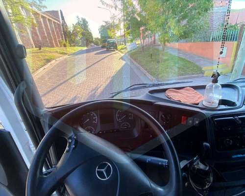 Mercedes Benz Atego 1726 CD Modelo 2019