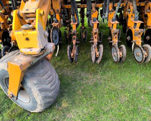 Sembradora Agrometal MXY 2 31 a 21