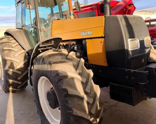 Tractor Valtra BH 180