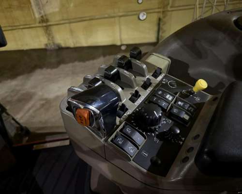 Tractor Case IH Magnum 305