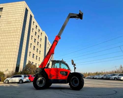 Manipulador Everun ERT3070 Cap. 3 Ton. 7,5 Mts Altura 4X4
