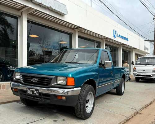 Chevrolet LUV Cabina Simple 2.5 Diésel 4X2 M/T año 1996