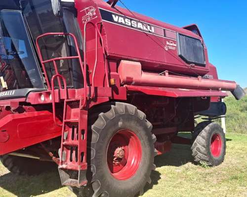 Cosechadora Vasalli 1550 año 2005