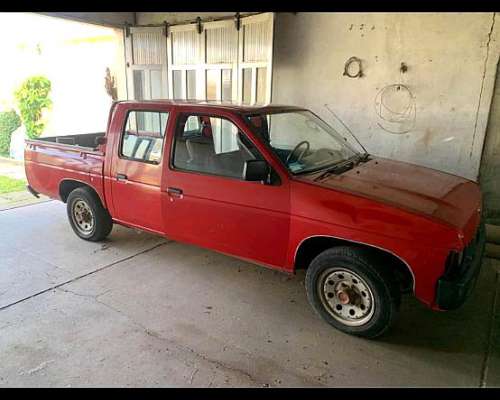 Nissan Doble Cabina 2002