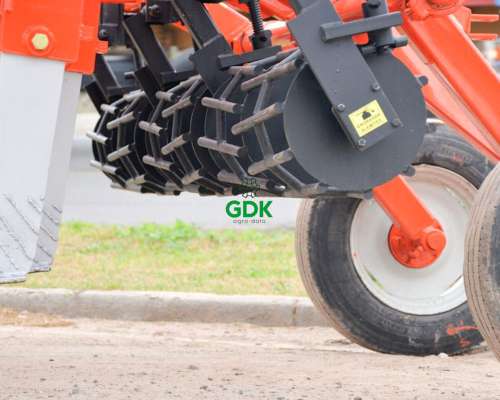 Descompactador de Suelo M3600. Secman