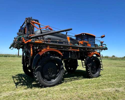 Pulverizador Praba AR 3.4 S2 , de 3400 Lts de Capacidad.