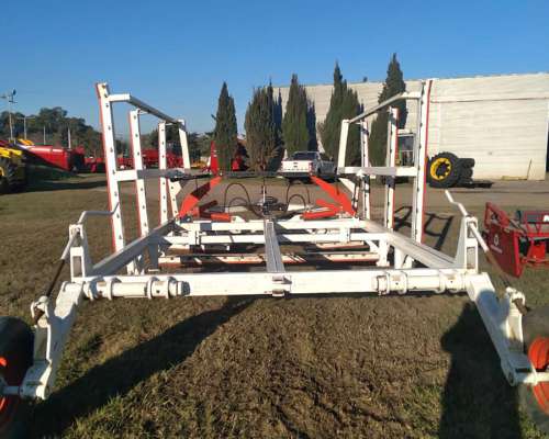 Distrimaq 6,40 Mts Usado