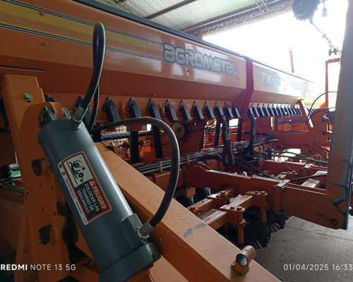 Agrometal TX Mega de 20 a 42 a Placa Doble Fert.