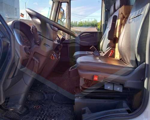 Iveco Tector 90.190 Modelo 2021 con Caja y Equipo