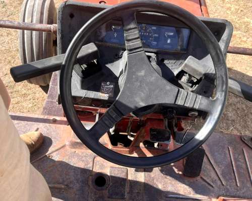 Tractor Fiat 1380 Traccion Simple