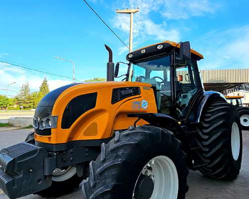 Valtra AR 220 - 2016 - con Piloto Trimble