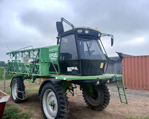 Pulverizadora Metalfor Multiple 2800