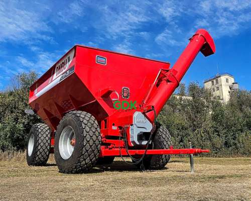 Tolva Autodescargable CRV 26 con Goma y Balanza. Ombu