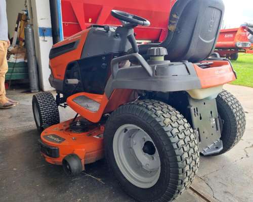 Tractor Cortacésped Husqvarna LGT 54dxl