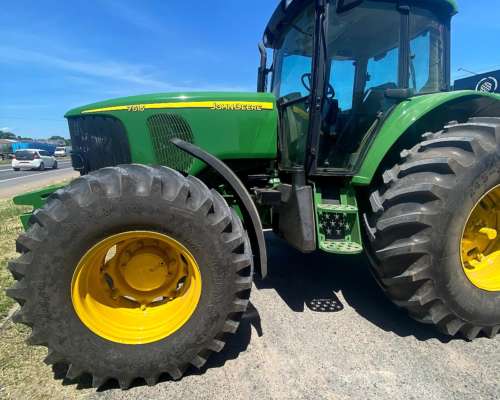 John Deere 7515 , Motor Hecho con 2.200 Hs