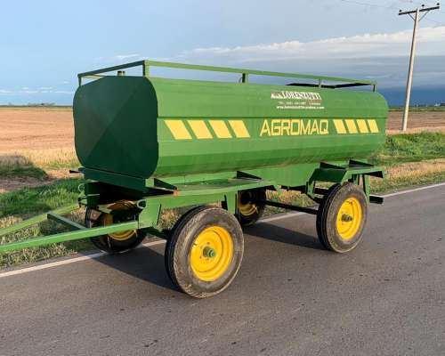 Acoplado Tanque de 3000 Lts. - Cisterna - Agromaq