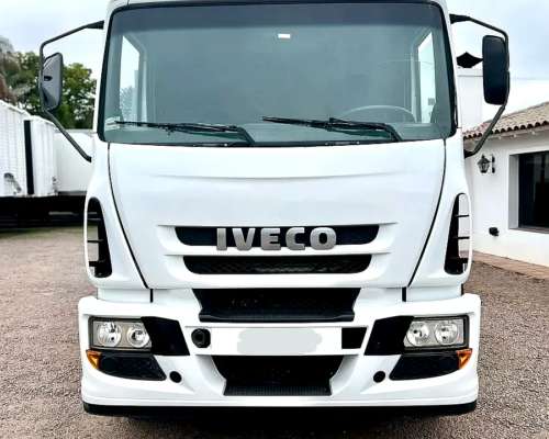 Camión Iveco Tector 170e22 2014 con Carrocería Bi-vuelco
