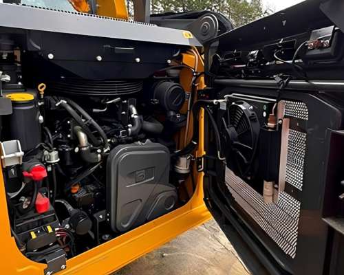 Minicargadora Sobre Orugas XC7-TV12 Xcmg