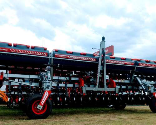 Fertilizadora Nueva Crucianelli Fertec Incorporadora 25 a 35