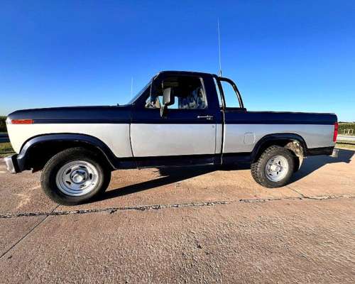 Camioneta Ford F150 Impecable
