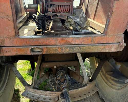 Massey Ferguson 1185 - año 1987