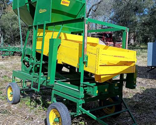 Limpiadora Clasificadora de Semillas Chamena