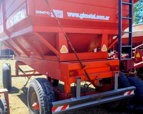 Tolva Semilla Fertilizante Gimetal AC14000 Usada