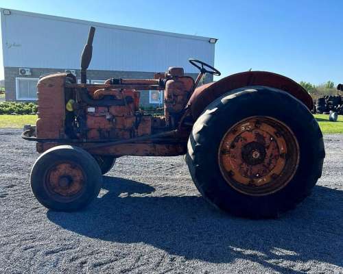 Tractor Fiat R60 con Bomba Hidráulica Grande
