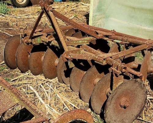 Disquiadora Jhon Deere de 3 Puntos Modelos 14114