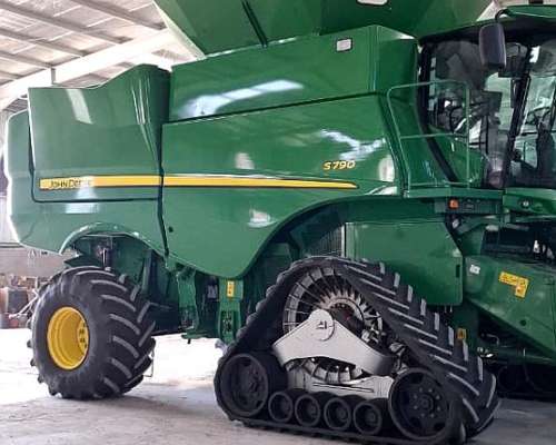 Cosechadora John Deere S790