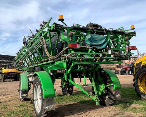 Pulverizadora Metalfor 7030 2018 - Botalon de 29mt 9 Cortes