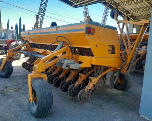 Sembradora Agrometal MX 23 a 21 Máxima Autonomía, Monitor