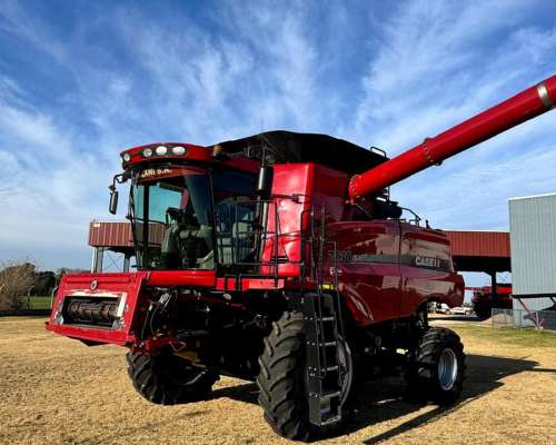 Cosechadora Case IH 7230 año 2018 con 1.900 Hs