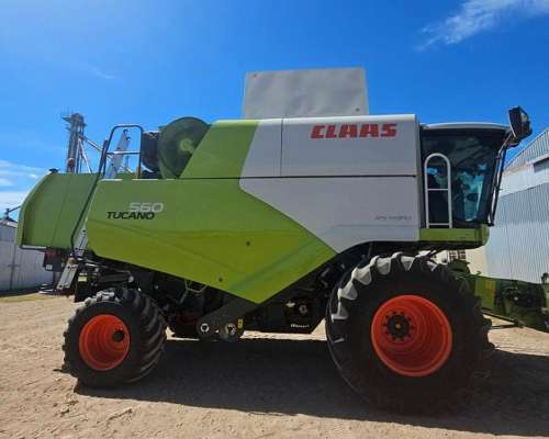 Cosechadora Claas Tucano 560 - Plataforma 30 Pies - Unica