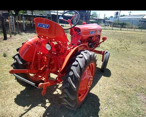 Fiat U-25 con Desmalezadora